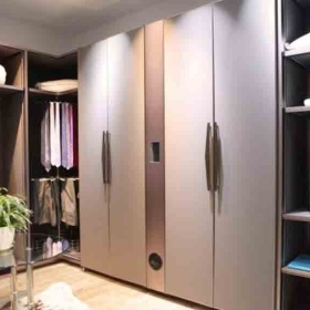 SỬA CHỮA TỦ ÁO QUẬN 1