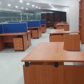 THÁO RÁP BÀN VĂN PHÒNG QUẬN 4